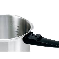 6L Pressure Cooker with Steamer Insert